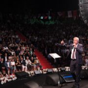 Karalar, “Bu yıl temamız şiddete dur! Şiddete sanatın birleştirici gücüyle dur diyeceğiz.”