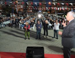 Karataşlılar, Büyükşehir iftarında bir araya geldi   