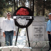 Adanalı Bakan anıldı