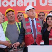 Adana’nın ilk yürüyen merdiveninin temeli atıldı