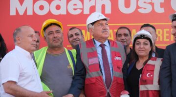 Adana’nın ilk yürüyen merdiveninin temeli atıldı