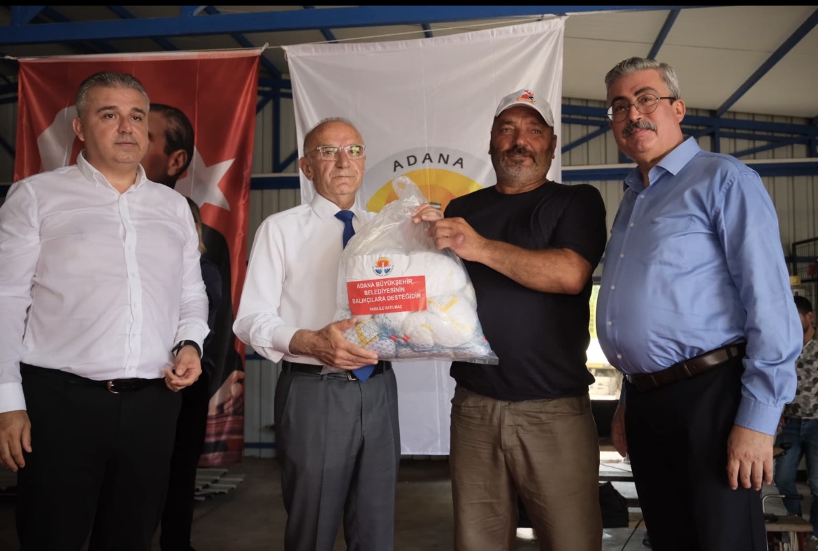Karataş Balıkçısına Malzeme Desteği
