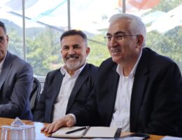 ÖZ VE DAĞLI İLÇE TEŞKİLATLARI İLE BULUŞTU