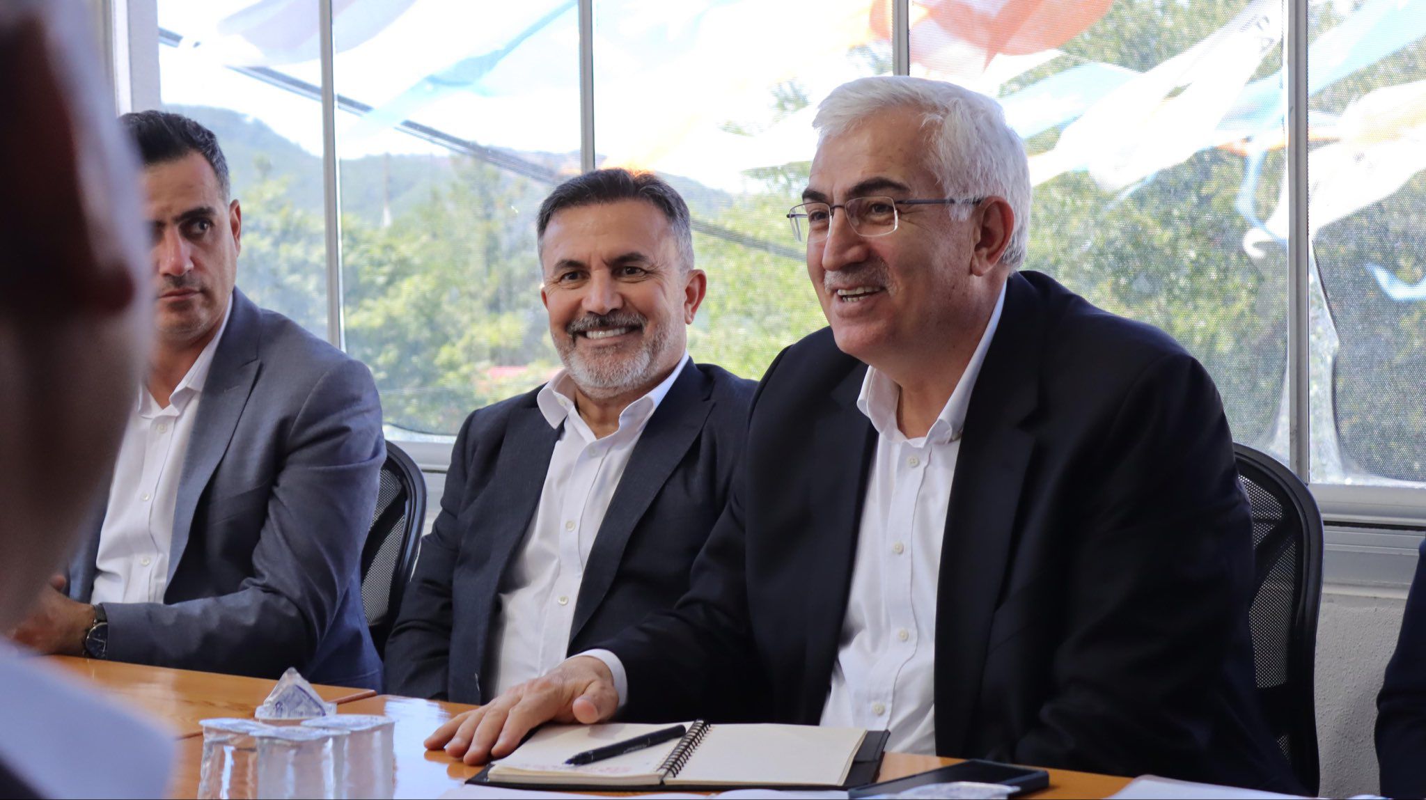 ÖZ VE DAĞLI İLÇE TEŞKİLATLARI İLE BULUŞTU