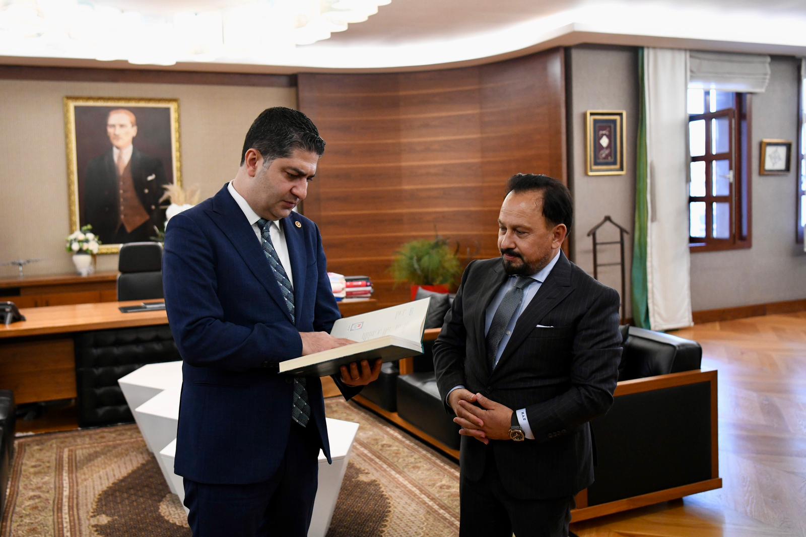 MHP Üst düzeyden ziyaret