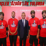 Gençler CHP Genel Merkezi’nde