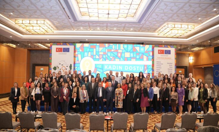 25 belediye el ele verdi