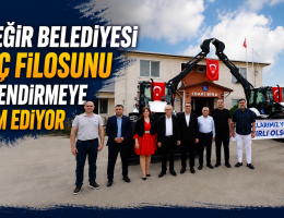 YÜREĞİR’e yeni araçlar